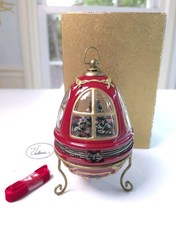 Valerie Parr Hill Mr Christmas Windows Musical Lighted Trinket Box Ornament picture