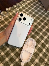 Apple iPhone 17 Pro Max 2TB Unlocked White USB-C 3 Cameras ''Rеаd dеѕсriрtiоn'' picture