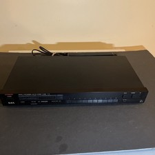  Luxman T-111 AM/FM Stereo Tuner - TESTED picture