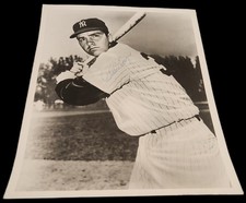CLETE BOYER New York Yankee 8x10 photograph Signed No COA Please Read picture