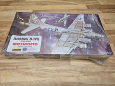 Lindberg Boeing B-17G Flying Fortress Motorized 2508M Model Kit Plane Airplane picture