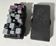 2008-2012 Chevy Malibu Engine Bay Fuse Relay Box 2.4L w/ Fog Lamps OEM/Wrnty picture