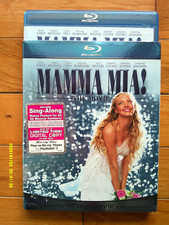 Mamma Mia (Blu-ray + DVD + Sing Along Guide, 2008, 2-Disc Set) *LIKE NEW* picture