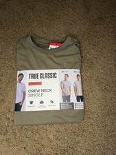 NWT True Classic Men’s Medium Crew Neck Tee Army Green Casual Comfort Basic picture