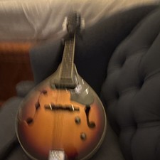 Peavey A-Style Sunburst 8-String Mandolin Adjustable Bridge w/ Pickguard picture