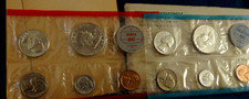 1963-P&D-BRILLIANT UNC. MINT SET-90% SILVER-SEALED-IN US MINT CELLOPHANE. #4352. picture
