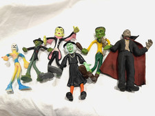 Vintage 1980's Bendable Halloween figures & Universal Studios Dracula 2003 picture