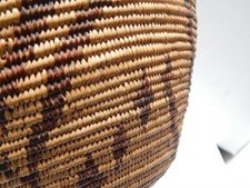 ANTIQUE MAIDU INDIAN CALIFORNIA BASKET - FABULOUS OLD PATINA + FINE - BUY IT NOW picture
