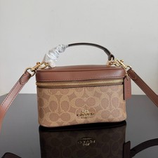 COACH Classic Monogram Vanity-Style Shoulder Bag for Women New Arrival 9*7*4in picture