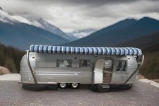 1968 FRANKLIN MINT AIRSTREAM TRAILER1/24 SCALE 15.5