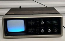 Vintage 1979 JCPenney Solid State TV/Radio/Alarm Clock 685-1008 Working picture