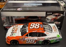 2019 Chase Briscoe #98 Nutri Chomps Ford 1/24 NASCAR Die-Cast AUTO SIGNED picture
