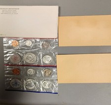 1962 U.S. Mint Set as issued by U.S. Mint.  10 coins Both 