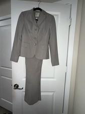 The Limited Perfect Travel Suit Gray Pinstripe Blazer Pants Set 2/0 Drew Fit picture
