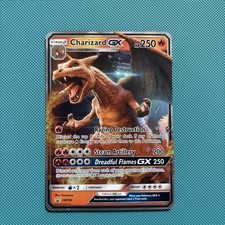 Pokémon Charizard GX SM195 - Sun & Moon Black Star Promo Holo 2019 picture