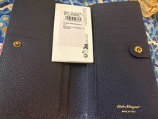 Salvatore Ferragamo Women's Blue Folding Wallet Credit Card Slots Logo picture