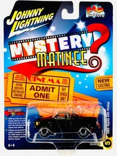 Johnny Lightning Pop Culture Back to the Future 1985 Toyota SR5 Pickup Truck picture
