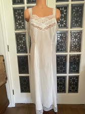 Vtg. Barbizon Silp Dress Nightgown Gown Lace Inserts Silky Maxi Gown Size Large picture