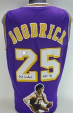 Gail Goodrich Signed Los Angeles Laker Photo Jersey (Beckett) 1972 NBA Champion picture