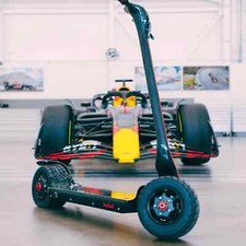 RED BULL Oracle / Formula 1 e-Scooter Carbon Edition BRAND NEW IN BOX picture