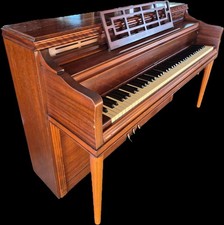 Vintage Piano Grinnell Brothers Detroit. picture