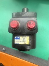 GENUINE (DANFOSS) Eaton Char-Lynn 101-1001-009 Hydraulic Motor MISSING REAR CAP picture