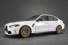 Minichamps 1:43-Scale Diecast BMW M3 CS 2023 | Frozen Solid White | 410023202 picture