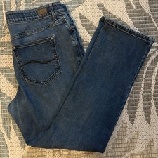 Lee Women’s Flex Motion Straight-Leg Jeans Medium Wash Size 18 picture
