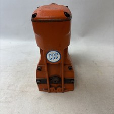 Carton CCC Clincher Air Stapler RC1000-AB0792 Pre-Owned Working Item picture