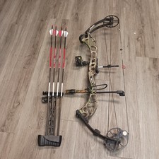 Bear Wild Compound Bow 60 Pound 29 Draw RH Camo with Quiver picture