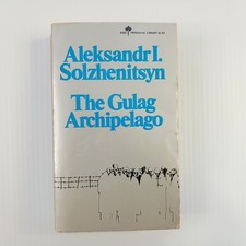 Aleksandr Solzhenitsyn The Gulag Archipelago 1974 First Edition Paperback picture