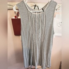 NWOT Anthropologie Long Top - Size Medium picture