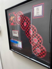 Garth Brooks IN PIECES  1993 RIAA 5 million platinum award picture