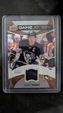 2012-13 Upper Deck Series One Sidney Crosby Game Jersey *Signed* picture