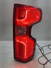 2019 2021 CHEVROLET SILVERADO 1500 2500 OUTER TAILLIGHT OEM RIGHT PASSENGER LED picture