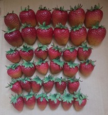 PACKAGE OF 36 ASSORTED LIFE LIKE REALISTIC ARTIFICIAL FAKE STRAWBERRIES 1.5