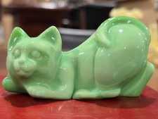 RARE Vtg Fenton Jadeite Green Glass Grooming Cat Figurine Raised Hind Leg w/box picture