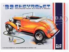 SKILL 2 MODEL KIT 1932 CHEVROLET ROADSTER STREET ROD 1/25 SCALE BY MPC MPC1035 M picture