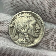 1925 D Full Date 1/2 Horn Buffalo Nickel -  Nice Better Date US Coin picture
