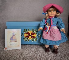 Vtg 1986 Pleasant Company White Body Kirsten Larson Doll Meet Outfit Trunk Book picture