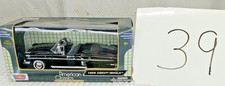 NEW MOTOR MAX AMERICAN CLASSICS 1958 CHEVROLET IMPALA CONVERTIBLE 1:24  picture