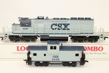 Bachmann HO Scale CSX SD40-2 Diesel Locomotive #8261 & Caboose Combo Set picture