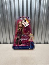 NEW Bratz Cloe Passion 4 Fashion Doll 3rd Edition 2007 In Box Retired SEALED picture