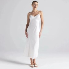 Authentic New with Tags, Skims Silk Sleep V Neck Long Slip Ivory Size Medium picture