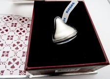Hershey's Kiss Fiji 39 Grams Pure .999 Silver Coin 125th Anniversary Collectible picture