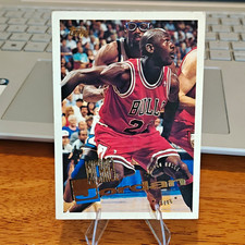 Topps 1995-96 Michael Jordan Chicago Bulls #277 Base Set NBA Basketball Card picture