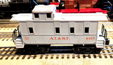 LIONEL 6017-185 GRAY AT&SF SANTA FE CABOOSE IN FAIR TO GOOD COND. picture
