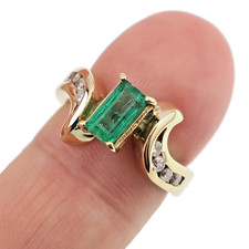 Classy 14k Solid Yellow Gold 1ct Natural Emerald and Diamond Ring Size 5.25 picture