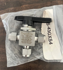 Swagelok SS-43GXS4 1/4” 40 Series Tubing 1 Piece 3-WayBall Valve Stainless Steel picture