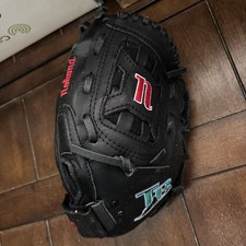 Black Nokona TN1050 Frontier Series 10.5” RHT “Tampa Bay Rays” Baseball Glove picture